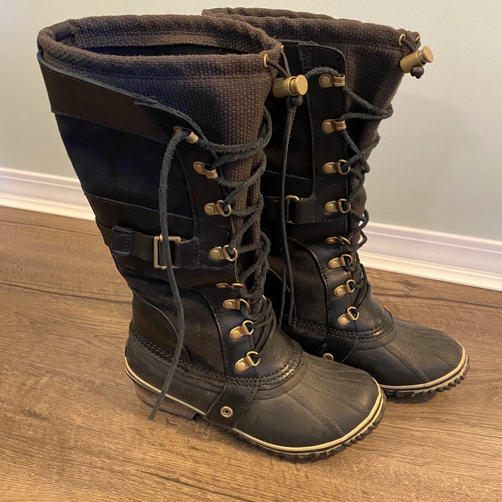 Sorel tall winter boots Conquest Carly w/ leather